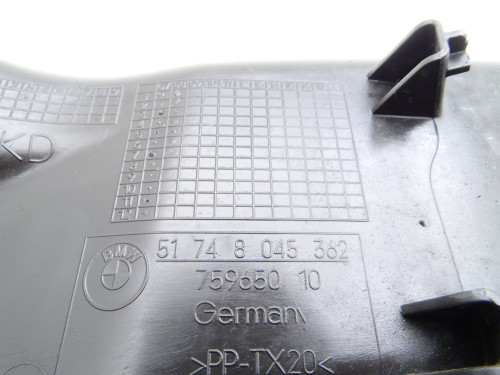 Kanał wlotu powietrza prawy 51748045362 BMW E93 Cabrio - PARTLE.COM - wlot na chłodnicę 8