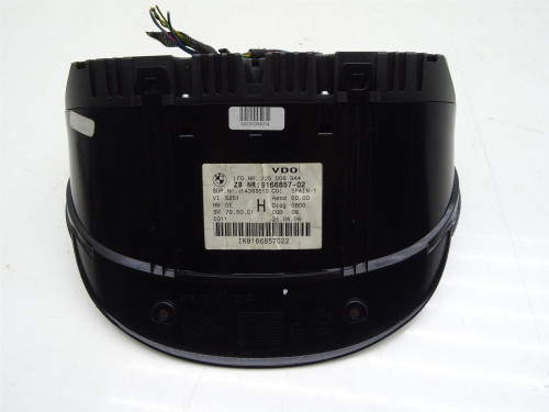 ZEGARY LICZNIK BENZYNA ANGLIK 9166857 BMW E90 E91 E92 E93 3.0 - PARTLE.COM - tył