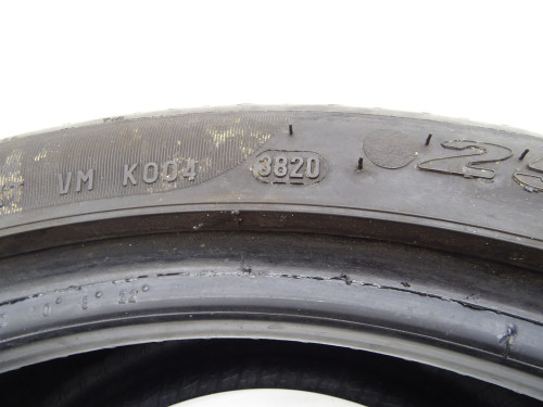 Opony Letnie Pirelli PZero 255/35ZR18 DOT 00921 do BMW E92 E93 - PARTLE.COM - data produkcji 4