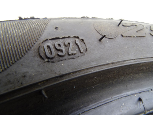 Opony Letnie Pirelli PZero 255/35ZR18 DOT 00921 do BMW E92 E93 - PARTLE.COM - rant 3