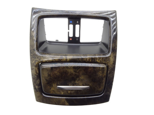 SCHOWEK KRATKA NAWIEWU TYŁ POPIELNICZKA TYLNA 6960686 BMW E93 Cabrio - przód