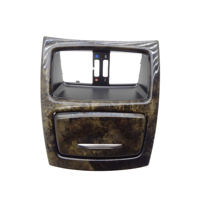 Używana Popielniczka z Kratką Nawiewu Tylną do BMW E93 Cabrio - PARTLE.COM - przód