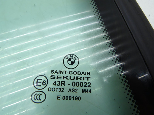 Szyba boczna prawa tył BMW E93 Cabrio - Oryginalna używana część PARTLE.COM - zdjęcie 3 z 3