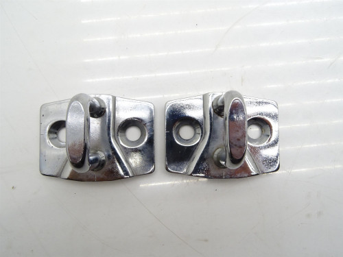 Zatrzask zamka drzwi rygle 7067805 do BMW 325i E93 Cabrio 3.0 - PARTLE.COM - rygiel chromowany