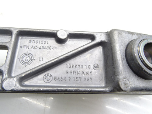 PARTLE.COM: Używany Oryginalny Uchwyt Łożyska Głównego Lewego Dachu Tylnego 7157263 BMW E93 Cabrio - wzmocnienie 3