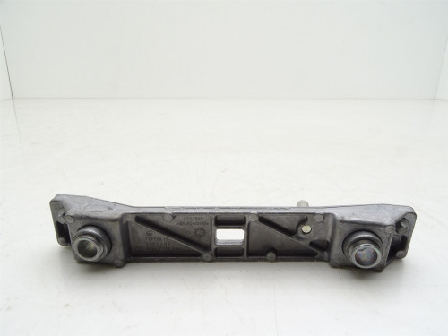 UCHWYT ŁOŻYSKA GŁÓWNEGO PRAWY DACHU BMW E93 CABRIO 7157264 PARTLE.COM - wzmocnienie 2