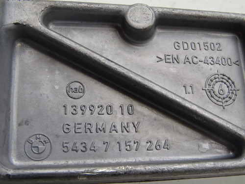 UCHWYT ŁOŻYSKA GŁÓWNEGO PRAWY DACHU BMW E93 CABRIO 7157264 PARTLE.COM - wzmocnienie 3