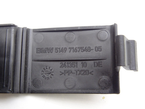 Mocowanie trójkąta ostrzegawczego BMW E93 Cabrio - Oryginalne części używane PARTLE.COM - nr części