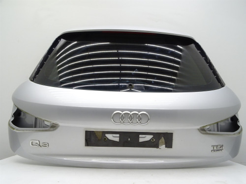 Pokrywa klapa bagażnika tył tylna szyba LX7W 8U0827159 Audi Q3 8U 11-18r - Oryginalne części używane PARTLE.COM - z szybą 4