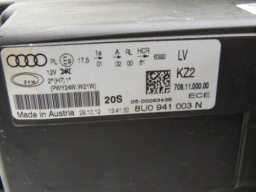 LAMPA LEWA PRZÓD USZKODZONA Audi Q3 8U 11-18R - PARTLE.COM - numer części