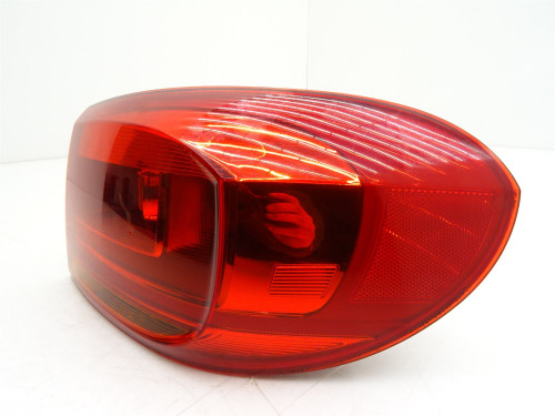 LAMPA TYLNA PRAWA VW Tiguan I 5N LIFT 5N0945312D | PARTLE.COM - lampa w klapę