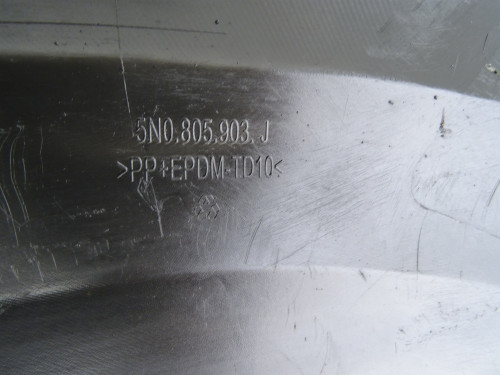 Mocowanie spoilera zderzaka przedniego VW Tiguan I 5N0805903J - PARTLE.COM - kły zderzaka 11