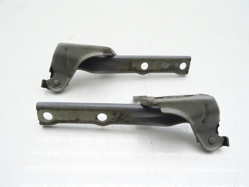 Zawiasy maski przód VW Tiguan I 5N LA7W 5N0823301A - Oryginalne części PARTLE.COM - uchwyt