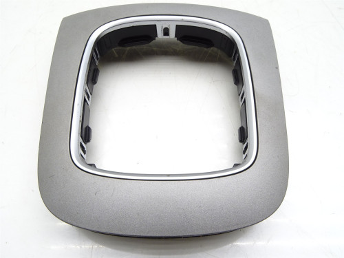 Używana Osłona Ramka Lewarka Gałki Biegów Obudowa 8U0864261P Audi Q3 8U 11-18r - PARTLE.COM - maskownica 1