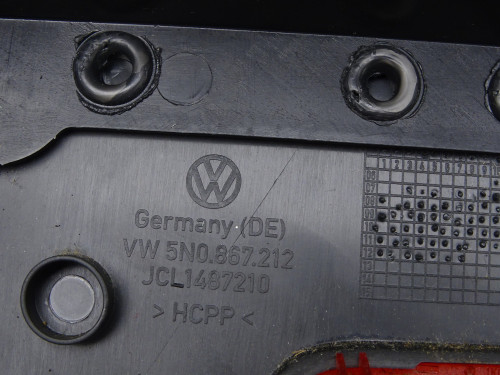 Boczek drzwi prawy tył VW Tiguan I 5N LIFT - Oryginalna część PARTLE.COM - nr części