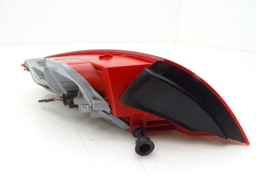 Lampa Prawa Tylna Audi TT 8J (8J0945096B) - Oryginalna Używana Część PARTLE.COM - bok 1