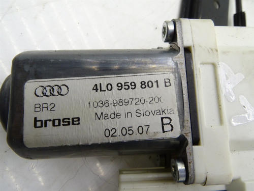 Podnośnik szyby przód lewy Audi Q7 4L 4L0837461A - PARTLE.COM - silnik z przekładnią