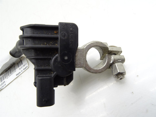 Klema Pirotechniczna Minusowa CESA 8X0915181 do Audi TT 8J 2.0 TFSI – Oryginalne Części Używane | PARTLE.COM - zdjęcie 3 z 4