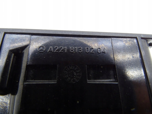 Oryginalna Popielniczka Prawy Tył Mercedes W221 A2218130204 | PARTLE.COM - zdjęcie 12 z 12