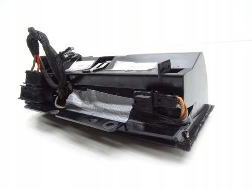 Oryginalna Popielniczka Prawy Tył VW Phaeton 3D4857406 | PARTLE.COM - zdjęcie 11 z 15