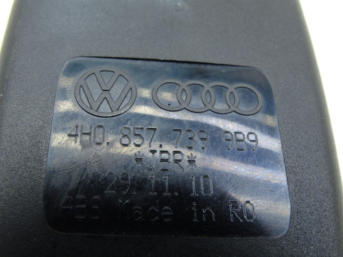 Zapinka pasa lewy tył Audi A8 D4 4H 4H0857739 oryginalna używana PARTLE.COM - data produkcji