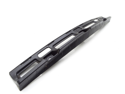 Ślizg Zderzaka Tylny Środkowy 1K8807863A VW Scirocco III - Używane Części PARTLE.COM - zdjęcie 2 z 5