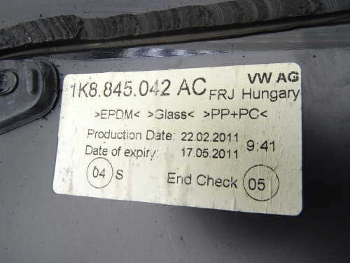 Szyba Karoseryjna Boczna Prawa Tył 1K8845042AC VW Scirocco III | PARTLE.COM - zdjęcie 3 z 4