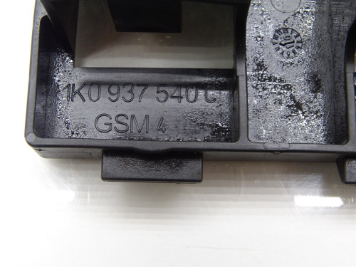 Uchwyt Skrzynki Bezpieczników 1K0937540C VW Scirocco III 2.0 TDI - PARTLE.COM - zdjęcie 4 z 4